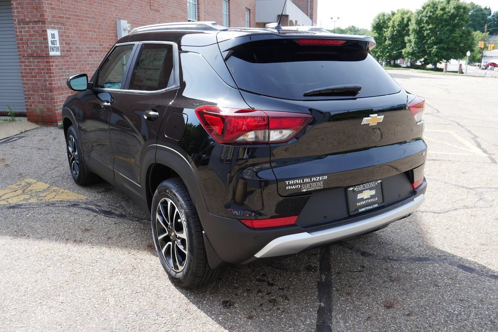 New 2026 Chevrolet TrailBlazer LT w/ LT Cold Weather Package AWD/4WD image 5