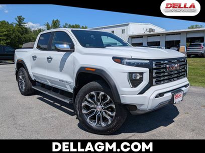 Used 2024 GMC Canyon Denali