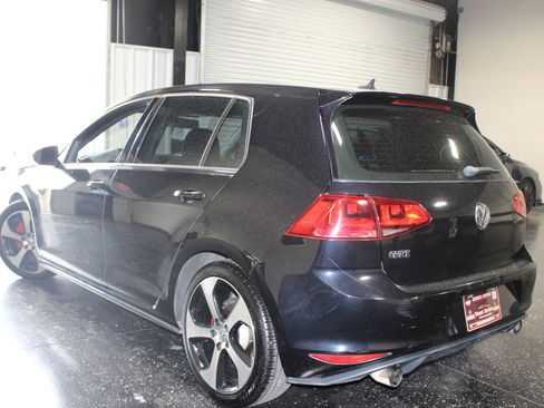 Used 2015 Volkswagen GTI S FWD image 4