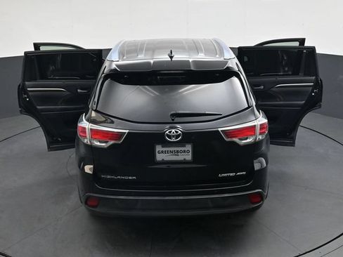 Used 2015 Toyota Highlander Limited AWD/4WD image 40