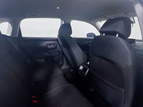 Used 2023 Honda HR-V LX image 10