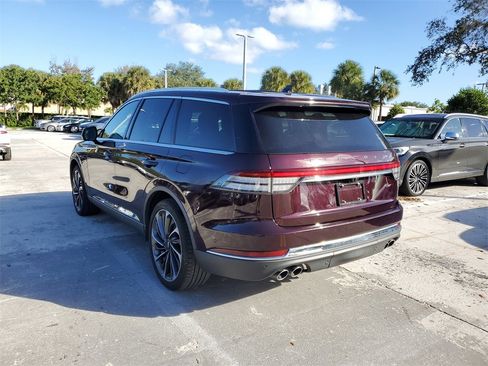 Certified 2023 Lincoln Aviator Reserve w/ Equipment Group 201A image 3
