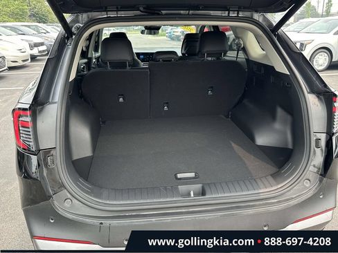 Certified 2026 Kia Sportage EX w/ EX Panoramic Sunroof Package AWD/4WD image 9