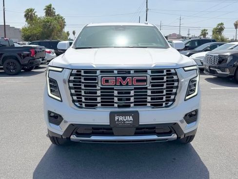 New 2026 GMC Yukon XL Denali w/ Denali Reserve Package RWD image 2