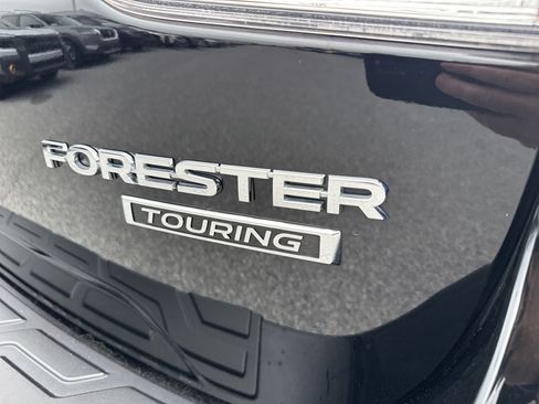 Used 2023 Subaru Forester Touring w/ Popular Package #2 AWD/4WD image 9