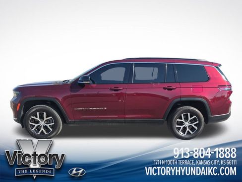 Used 2024 Jeep Grand Cherokee L Limited w/ Trailer Tow Package AWD/4WD image 2