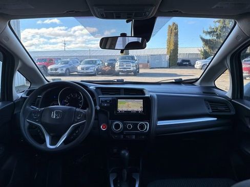 Used 2018 Honda Fit EX image 16