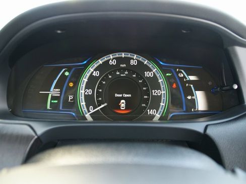 Used 2015 Honda Accord Touring image 17