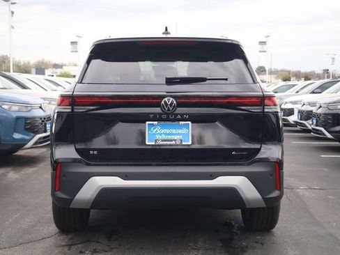 New 2026 Volkswagen Tiguan SE image 5