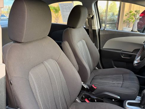 Used 2016 Chevrolet Sonic LT image 24