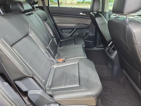 Used 2022 Volkswagen Atlas SE FWD image 29