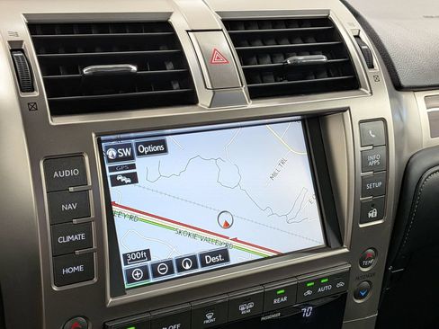 Used 2018 Lexus GX 460 Luxury w/ Preferred Accessory Package AWD/4WD image 21