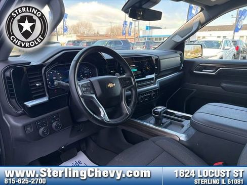 Used 2024 Chevrolet Silverado 1500 LT image 10