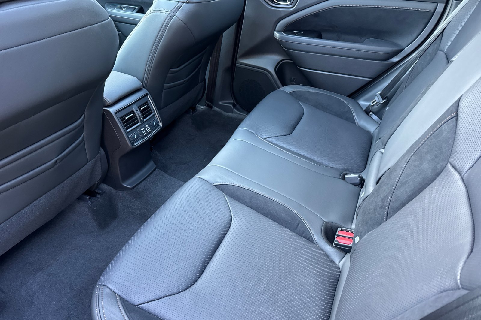 New 2026 Subaru Forester Touring AWD/4WD image 12