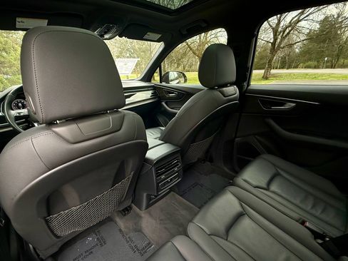 Used 2021 Audi Q7 3.0T Premium Plus image 17