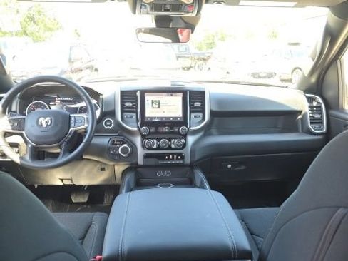 New 2026 RAM 1500 Express AWD/4WD image 25