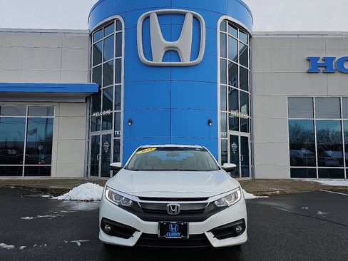 Used 2018 Honda Civic EX-T image 2
