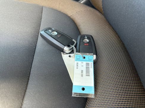 Used 2023 Ford Bronco Sport Badlands image 18