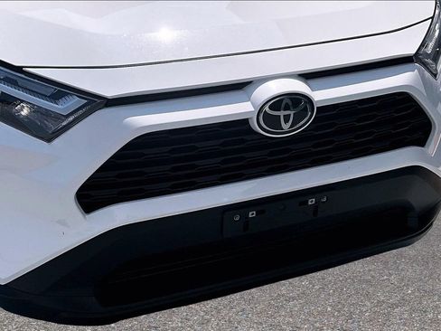 Certified 2023 Toyota RAV4 LE AWD/4WD image 36