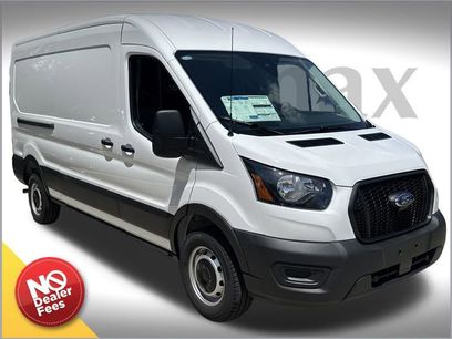 New 2025 Ford Transit 250 148 Medium Roof w/ Load Area Protection Package