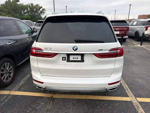 Used 2022 BMW X7 xDrive40i w/ Premium Package AWD/4WD image 5
