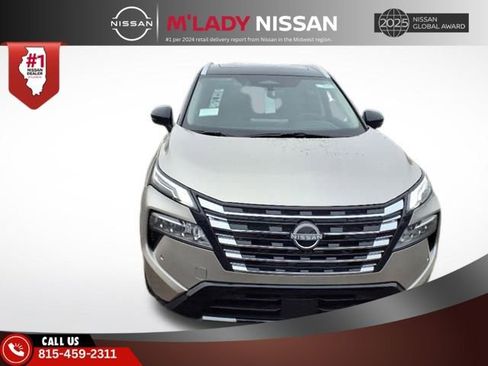 New 2025 Nissan Rogue Platinum w/ Tech Package image 2