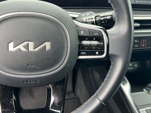 Certified 2024 Kia Sorento S image 25