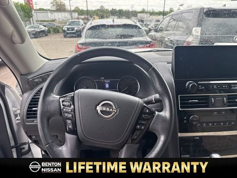 Used 2023 Nissan Armada Platinum w/ Captain's Chairs Package image 11