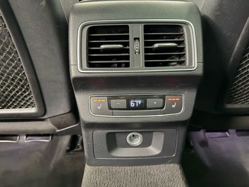 Used 2018 Audi Q5 2.0T Premium Plus w/ Premium Plus Package image 42