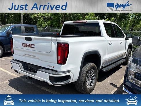 Certified 2020 GMC Sierra 1500 AT4 w/ AT4 Premium Package AWD/4WD image 4