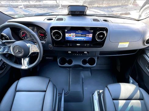 New 2026 Mercedes-Benz Sprinter 2500 image 5