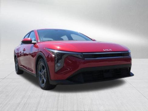 Used 2025 Kia K4 FWD image 9