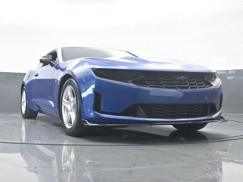 Used 2023 Chevrolet Camaro LT image 63