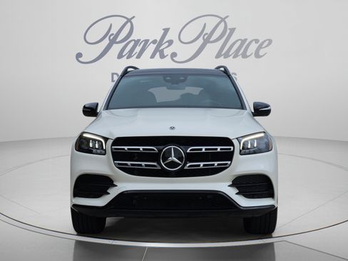 Used 2022 Mercedes-Benz GLS 450 4MATIC image 8