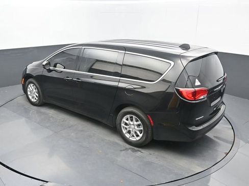 New 2025 Chrysler Voyager LX image 48
