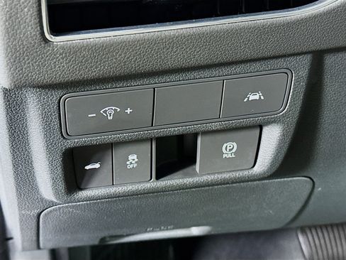 Used 2023 Hyundai Sonata SEL image 17