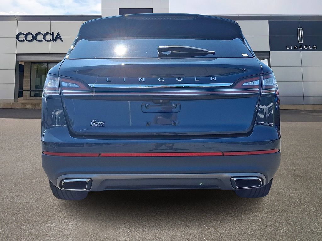 Certified 2023 Lincoln Nautilus Reserve AWD/4WD image 5