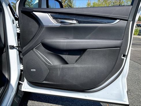 New 2026 Cadillac XT5 Premium Luxury w/ LPO, Floor Liner Package FWD image 32