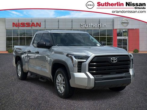 Used 2022 Toyota Tundra SR5 w/ SR5 Convenience Package RWD image 1
