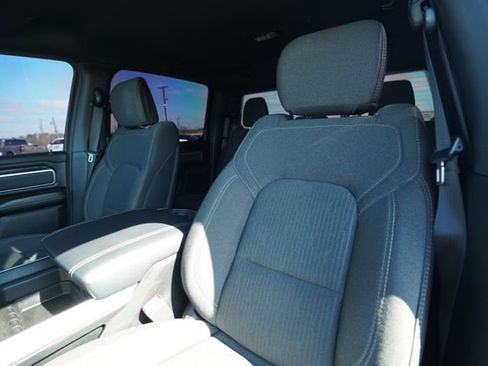 Used 2019 RAM 1500 Big Horn image 33