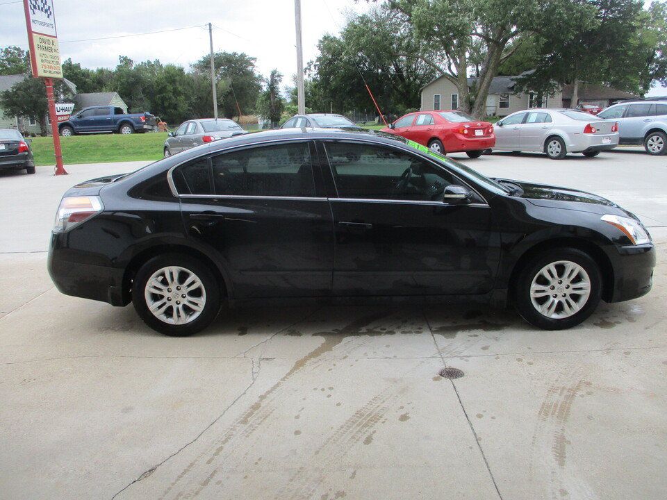 Used 2011 Nissan Altima 2.5 SL w/ 2.5SL Pkg FWD image 17