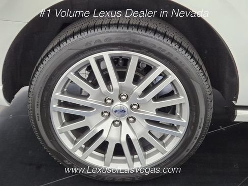 Used 2023 Ford Expedition Platinum AWD/4WD image 10