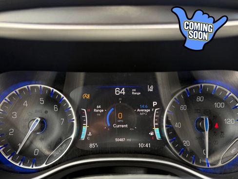 Used 2022 Chrysler Pacifica Touring-L FWD image 17