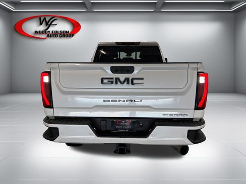 Used 2024 GMC Sierra 2500 Denali Ultimate w/ Max Trailering Package AWD/4WD image 7