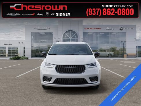 New 2026 Chrysler Pacifica Select w/ S Appearance Package FWD image 6