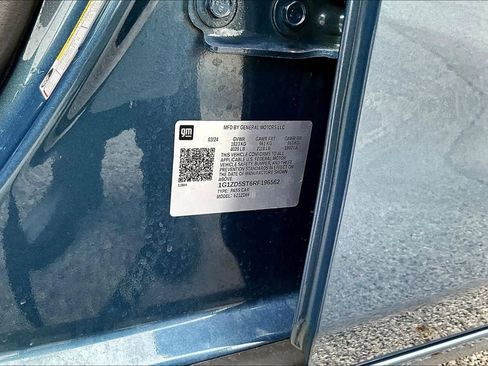 Used 2024 Chevrolet Malibu LT FWD image 16