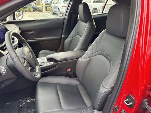 Certified 2023 Lexus UX 250h FWD w/ Premium Package image 22