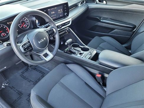 Used 2022 Kia K5 LXS image 8