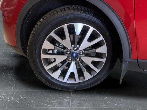 Used 2020 Ford Escape Titanium AWD/4WD image 29