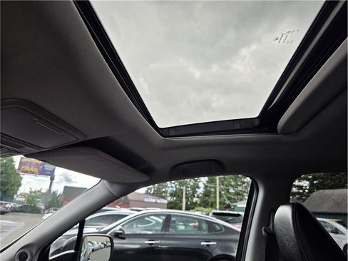 Used 2020 Honda Pilot Black Edition image 25